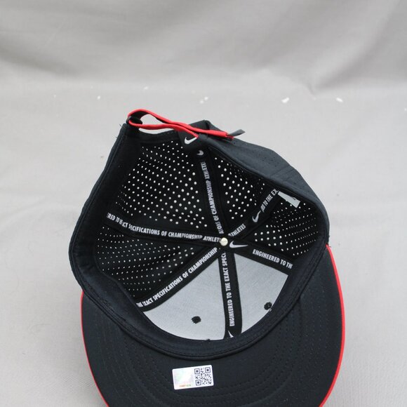 Team Canada Hockey Hat - Team Canada 1914 Maple Leaf - Adult Gripback - Picture 7 of 8